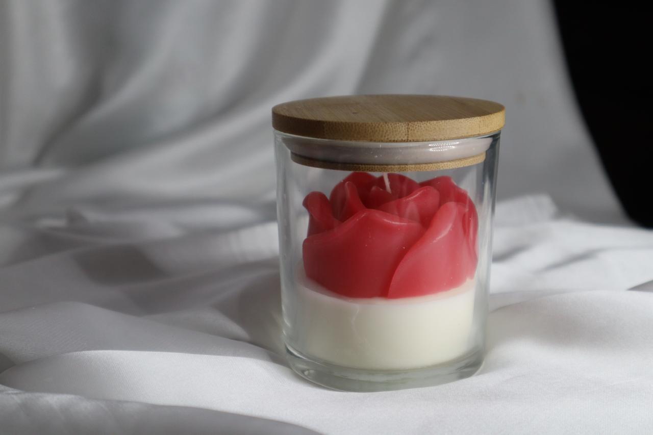 ROSE JAR CANDLE qandeelofficial new